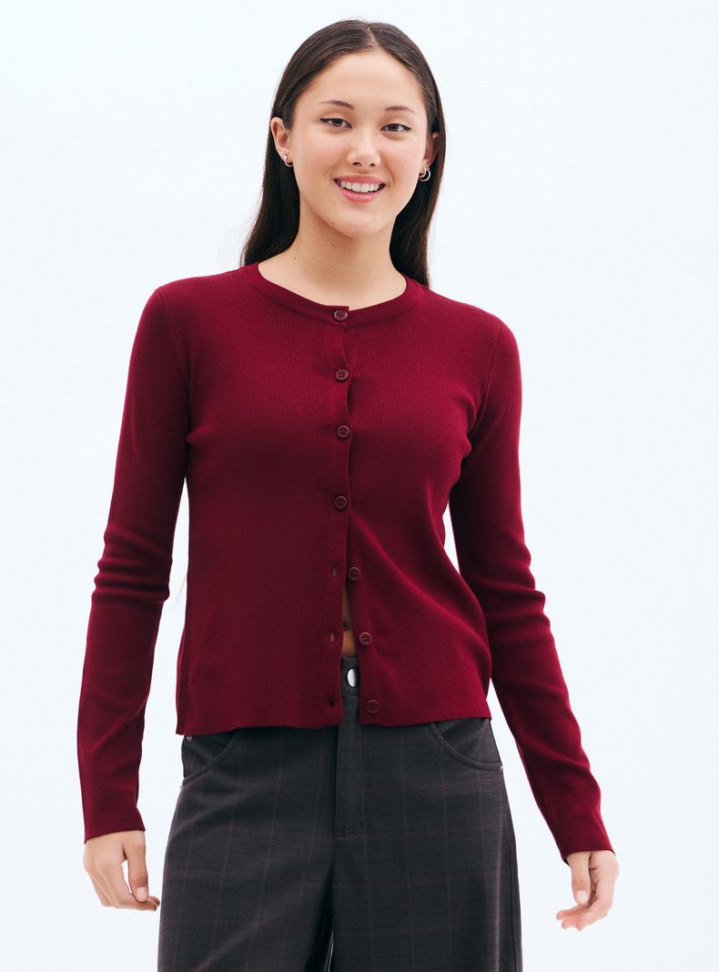 OPPOSITE SWEATER CUELLO REDONDO Y BOTONES