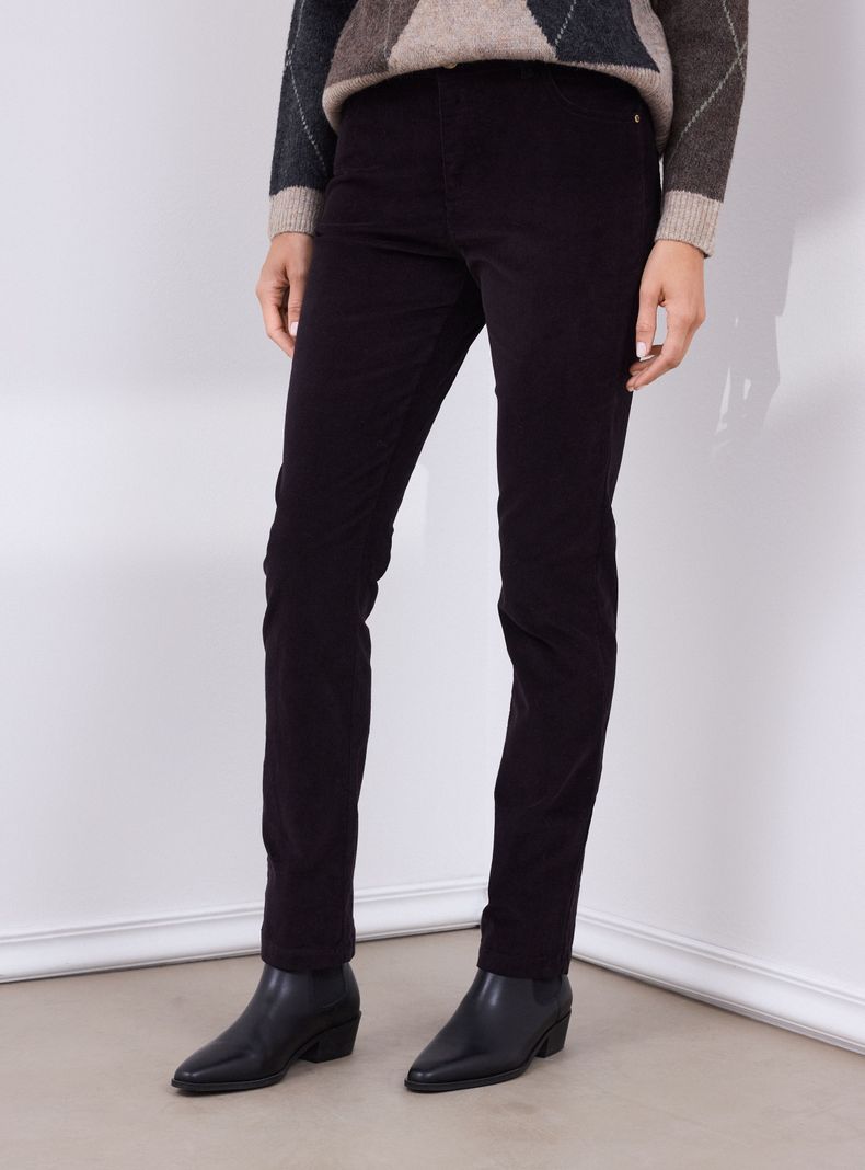 Pantalón de Cotelé Confort Slim Fit