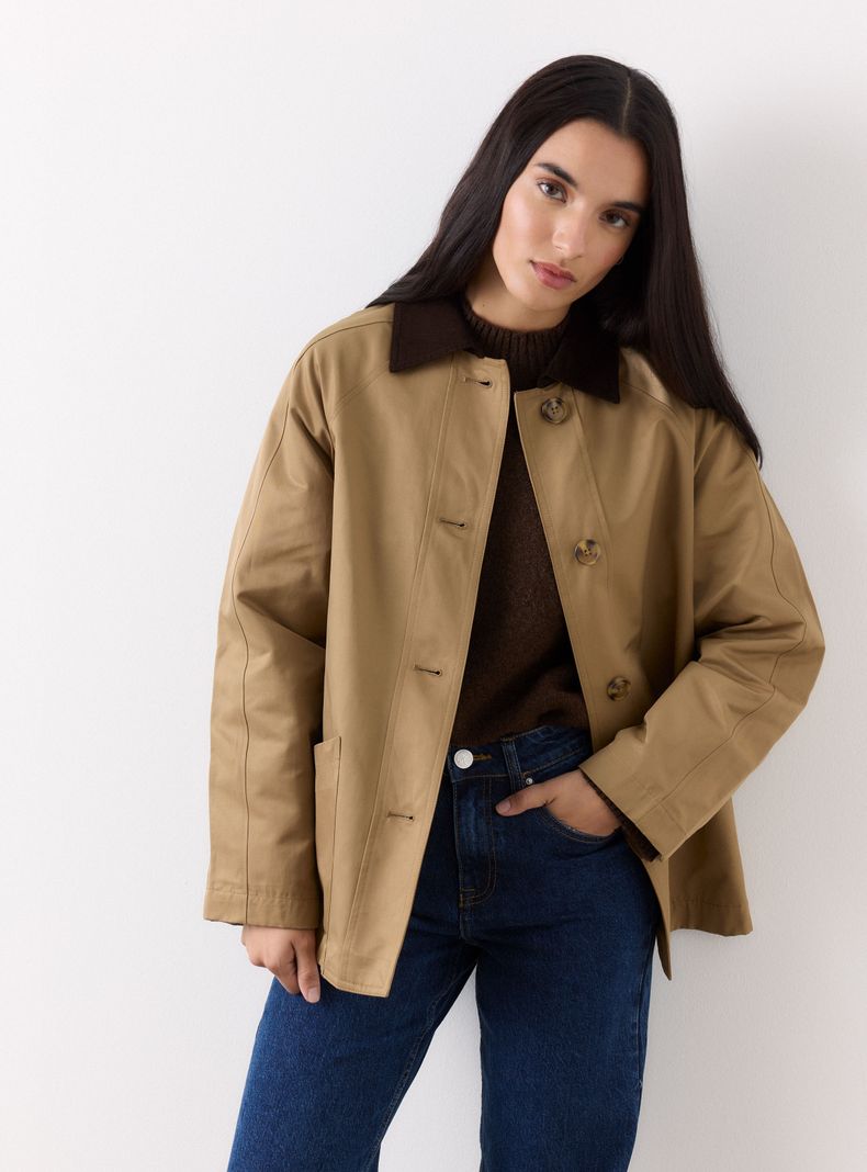 Chaqueta Tela Semi Satinada Manga Raglan