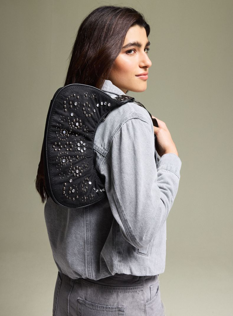 Cartera de Hombro Multi Tachas