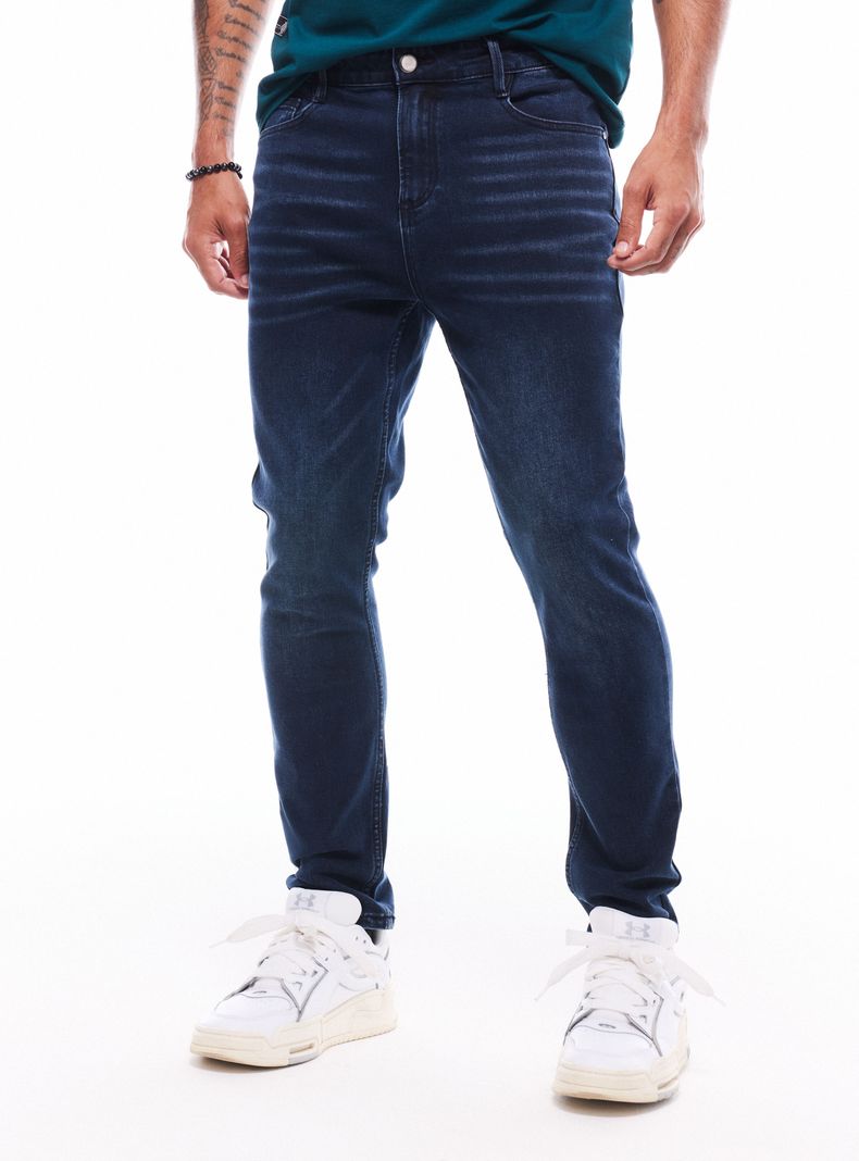 Jeans Tapered Rasguños