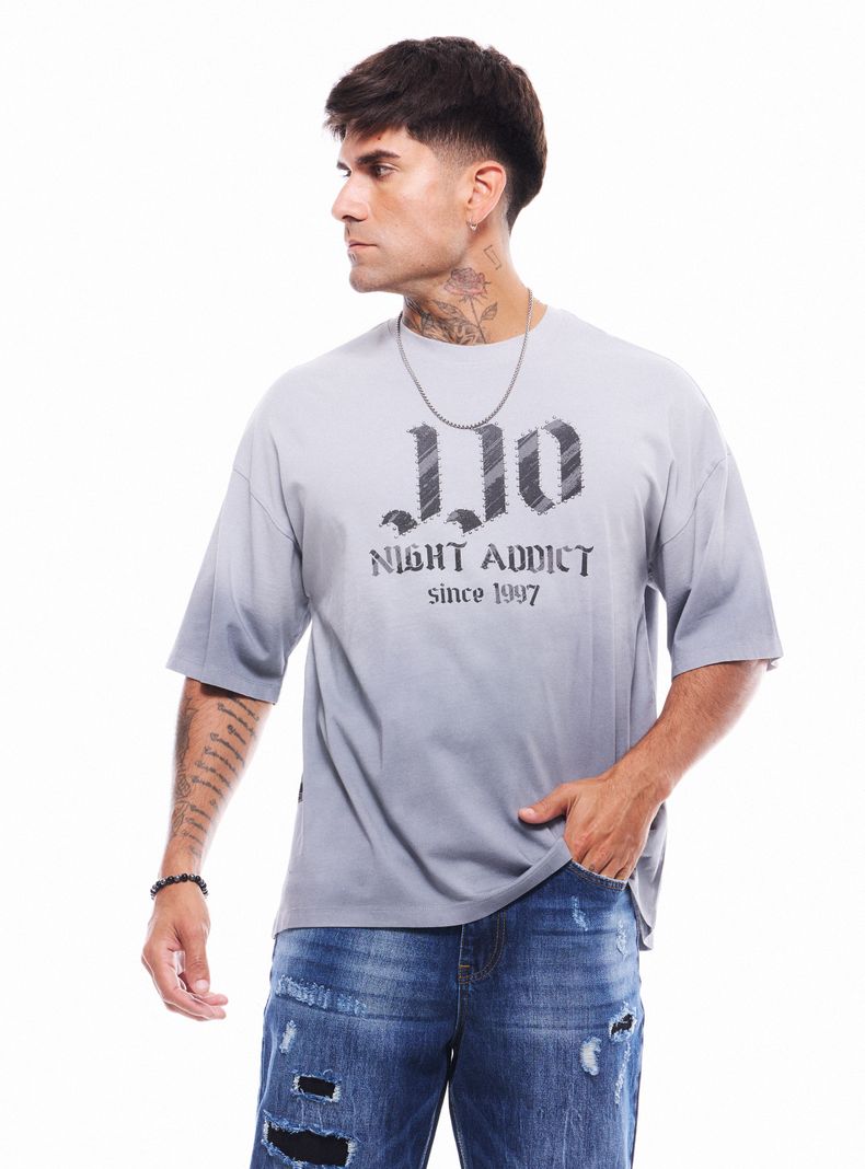 Polera Estampado con Tachas