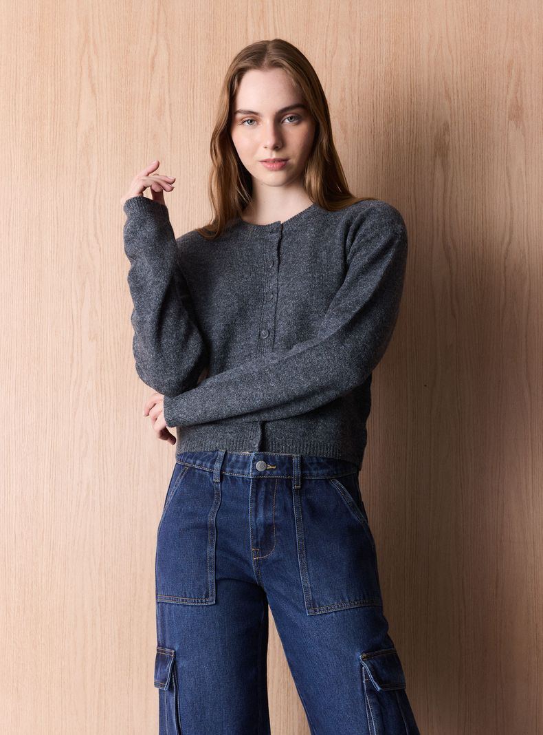 Sweater Cárdigan Básico Cuello Redondo