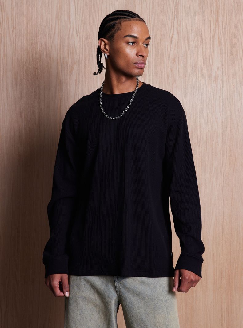 Polera Tela con Textura y Estampado