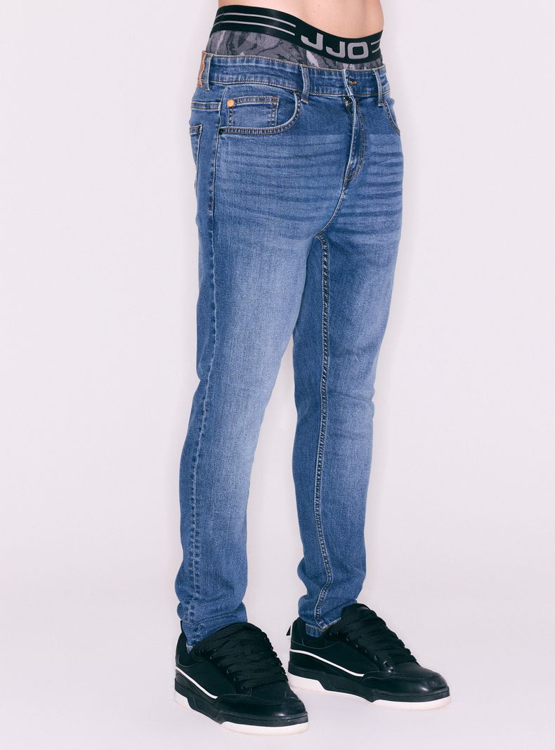 Jeans Básico Tono Medio Super Skinny Fit