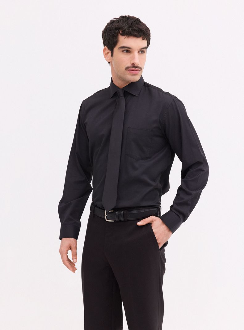 Camisa Semi Slim Fit Liso