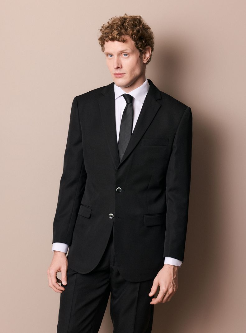 Traje Recto Liso Regular Fit Botones y Bolsillos
