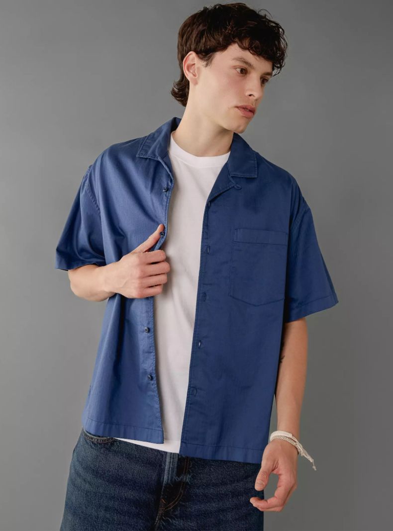 Camisa AE Everyday Relajada Cuello Plano