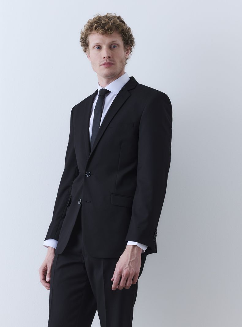Traje Recto en Casimir Slim Fit