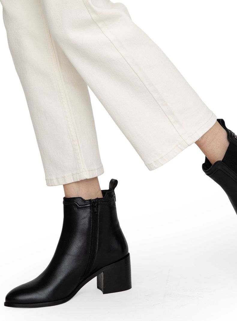 Botín Black Calum 660731 Cuero Mujer Gacel | Paris.cl