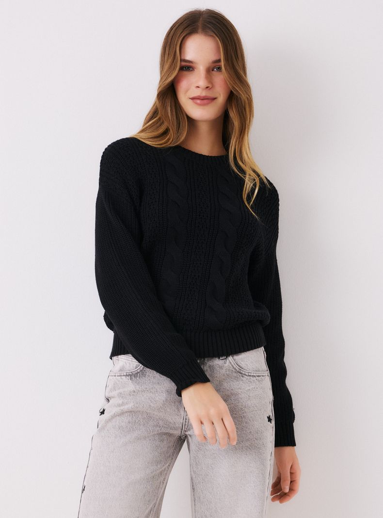 Sweater Cuello Redondo con Doble Trenzado