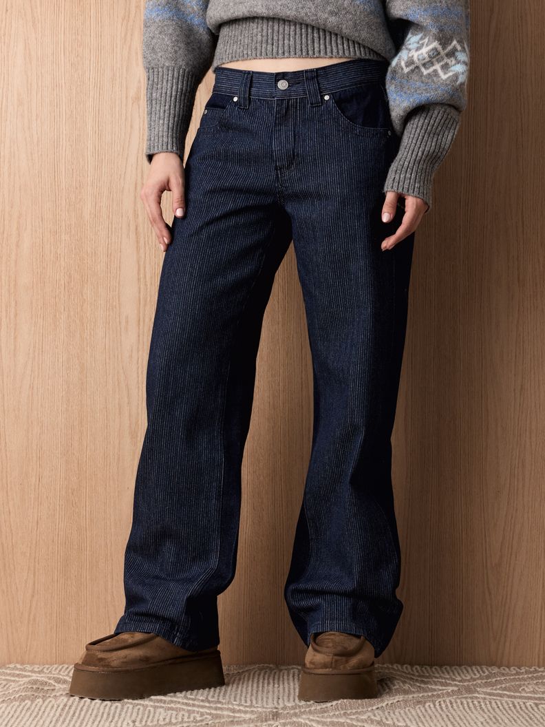 OPPOSITE JEANS RAYAS VERTICALES REGULAR FIT TIRO MEDIO