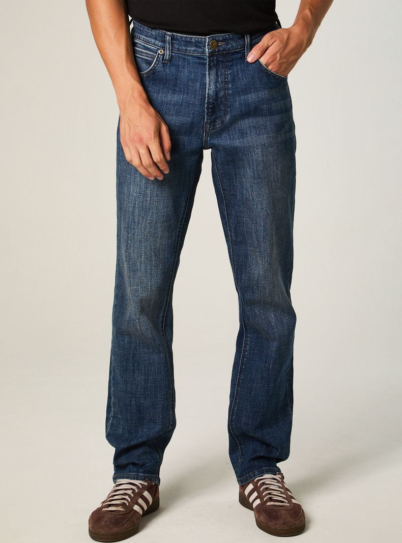 Jeans Modelo Daren Regular Fit