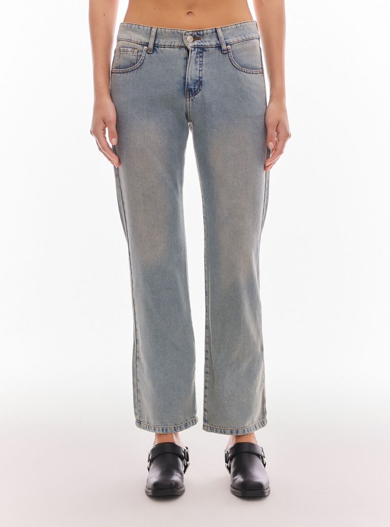 Jeans Recto Tiro Bajo