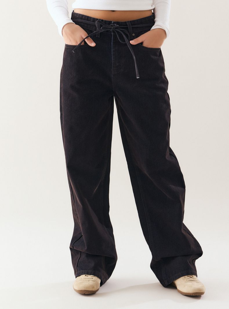 Jeans Straight Terciopelo Ajuste Cintura