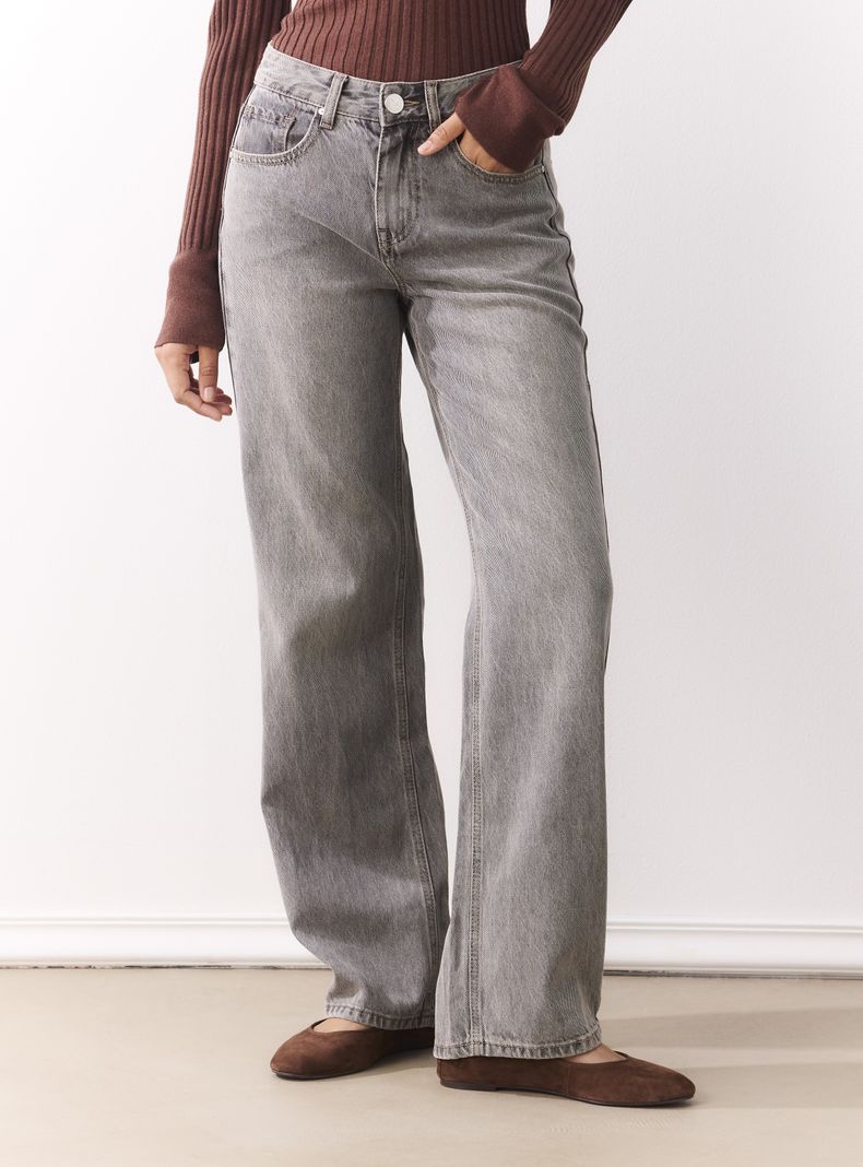 Jeans Tiro Medio Straight