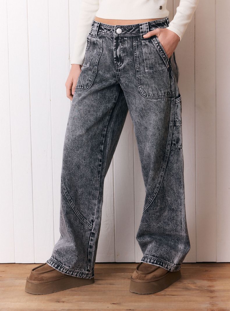 Jeans Detalle Bolsillo