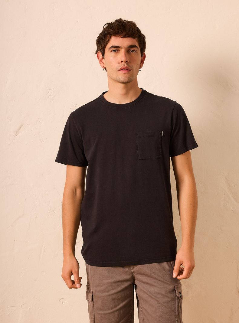 Polera Manga Corta Bolsillo Frontal