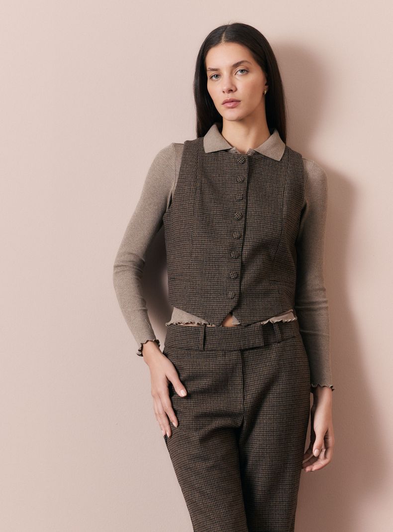 Blusa Tipo Vest Abotonado a Cuadros