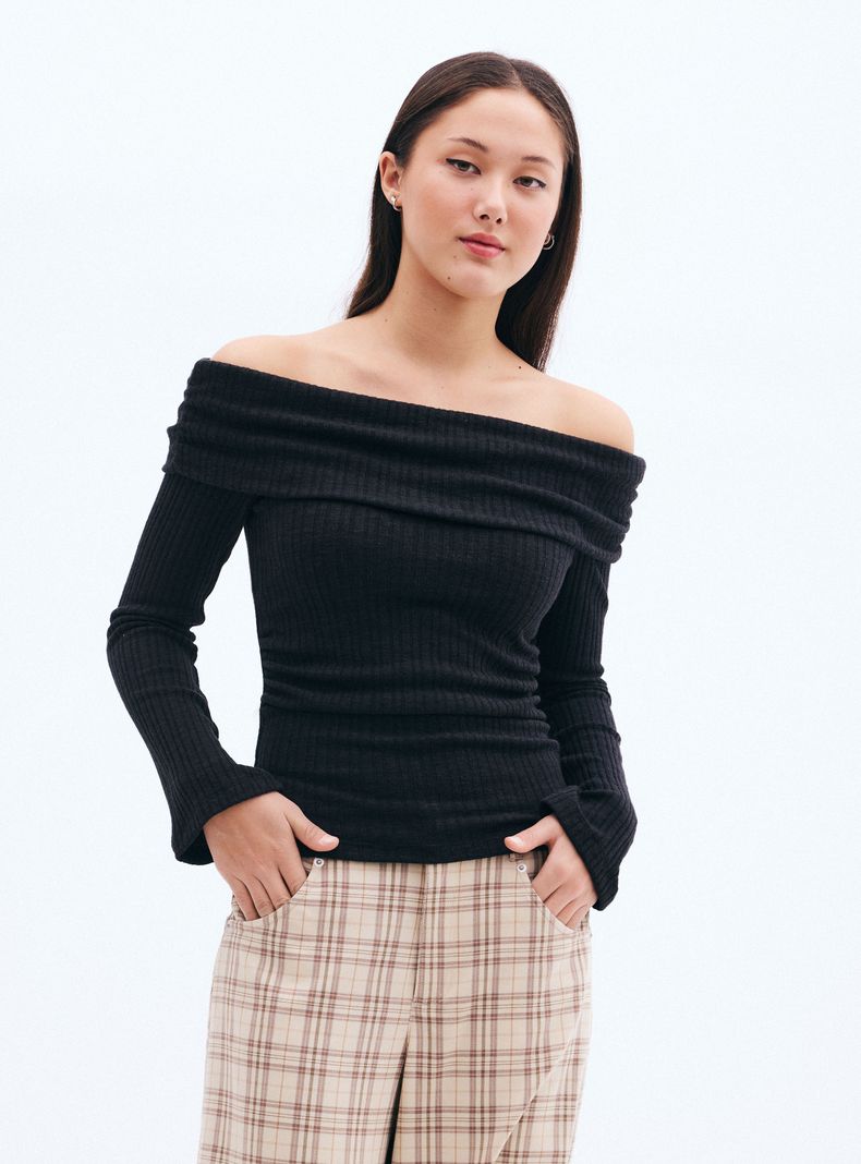 Polera Off Shoulder Manga Larga