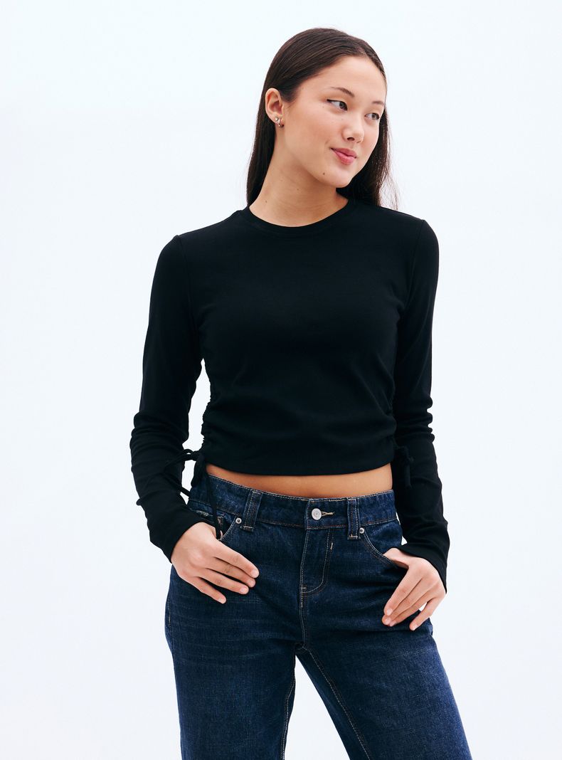 Polera Básica Rayas Manga Larga Cuello Redondo