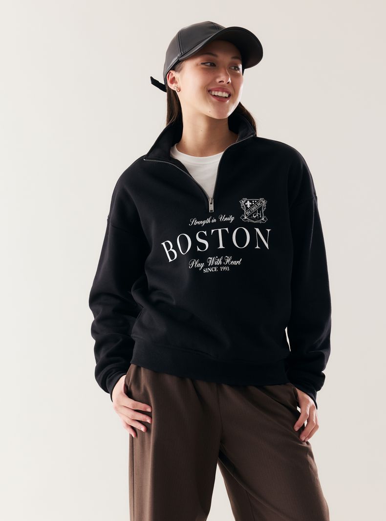 Polerón Estampado Universitario Cuello Alto