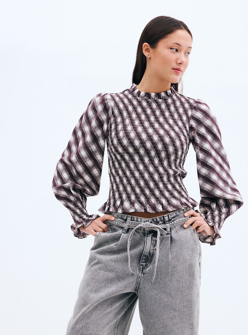 Blusa Cuadros Cuello Alto Fruncido