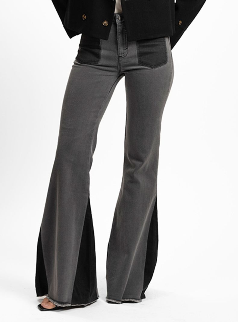 Jeans Flare Tiro Medio Ada Gris