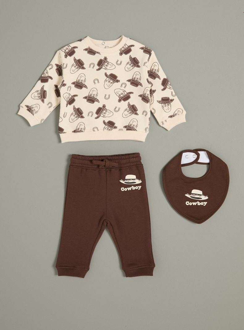 Buzo Set Polerón Pantalón y Babero Woody Toy Story 5