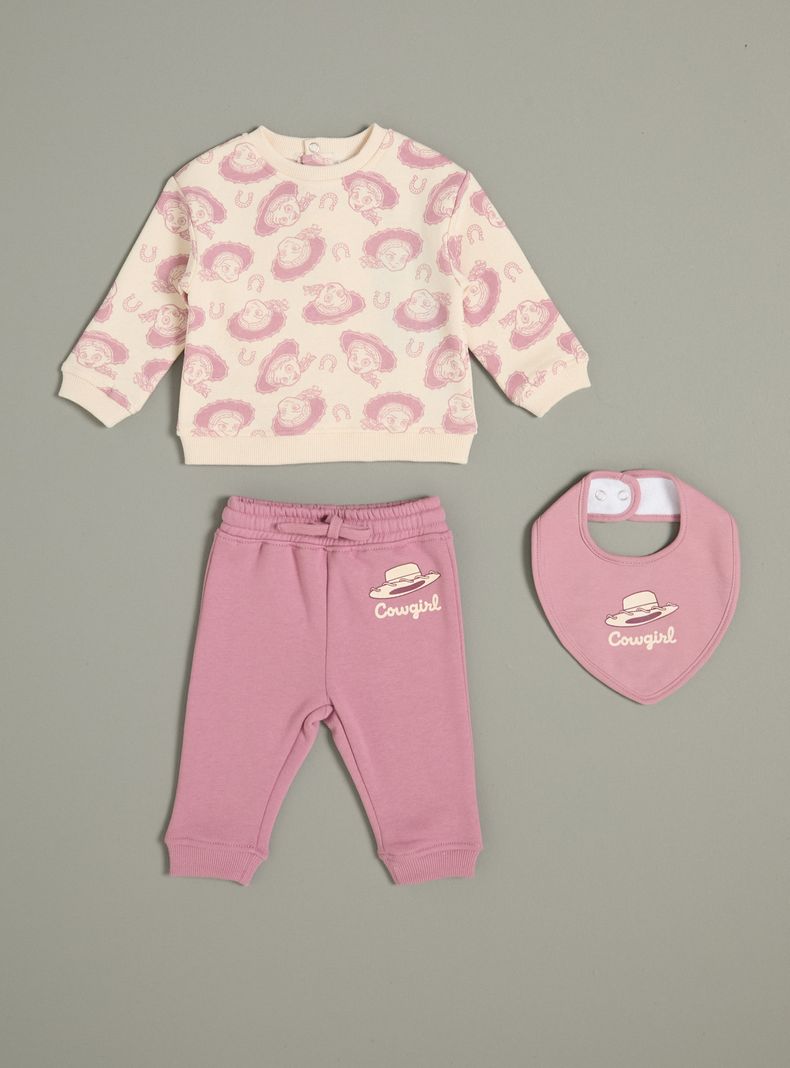 Buzo Set Polerón Pantalón y Babero Jessie Toy Story 5