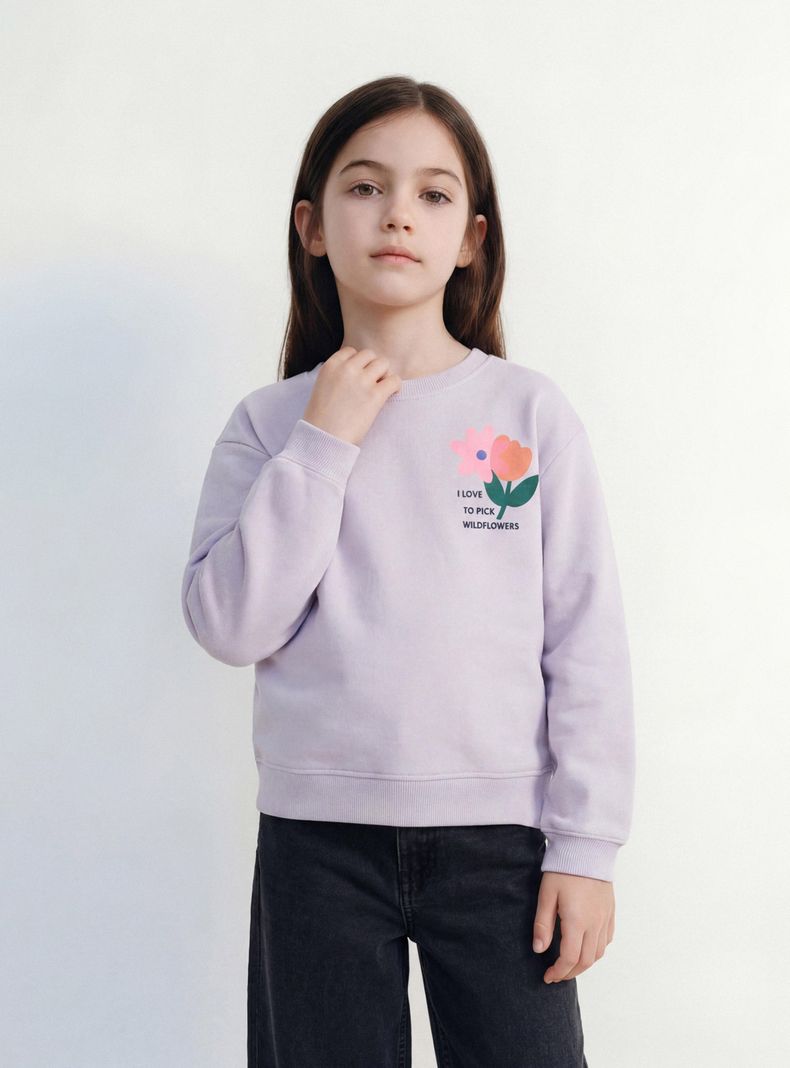 Polerón Cuello Redondo con Estampado y Texto
