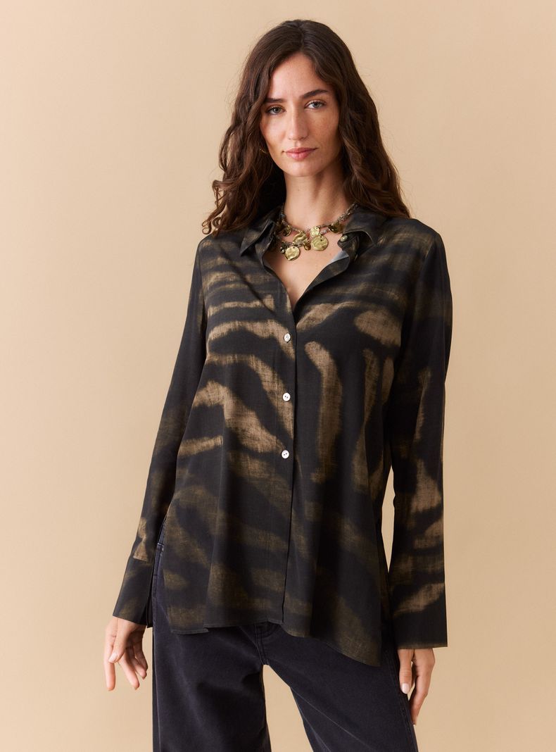 Blusa Tipo Camisera Estampada