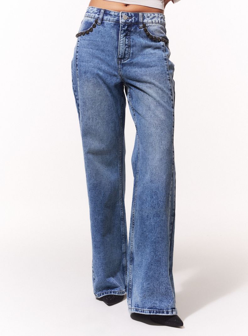 Jeans Wide Leg con Aplicación de Brillantes Bolsillo Frontal