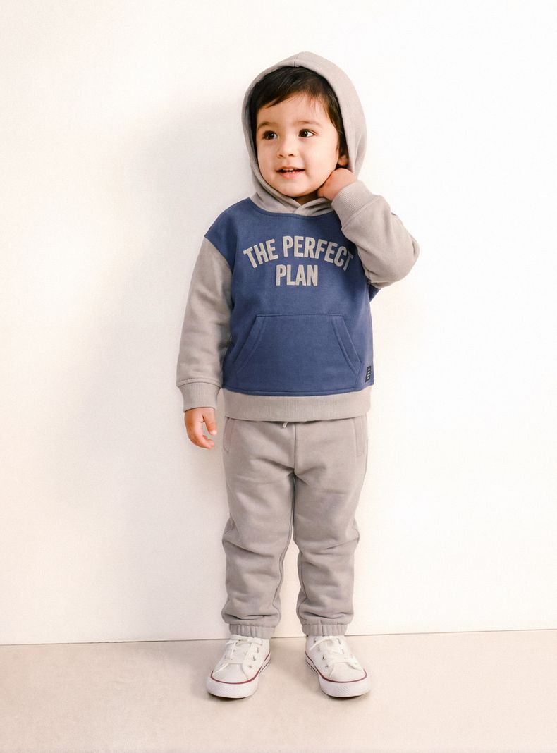 Buzo Bicolor con Estampado Texto