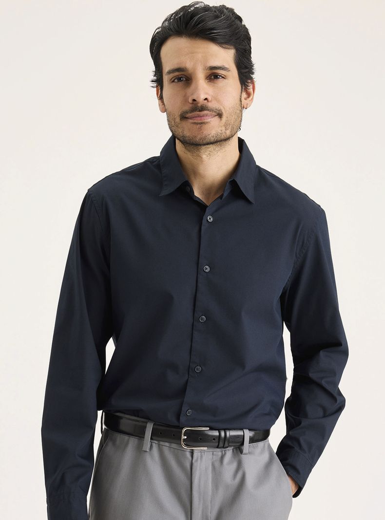 Camisa Lisa Manga Larga Botón Regular