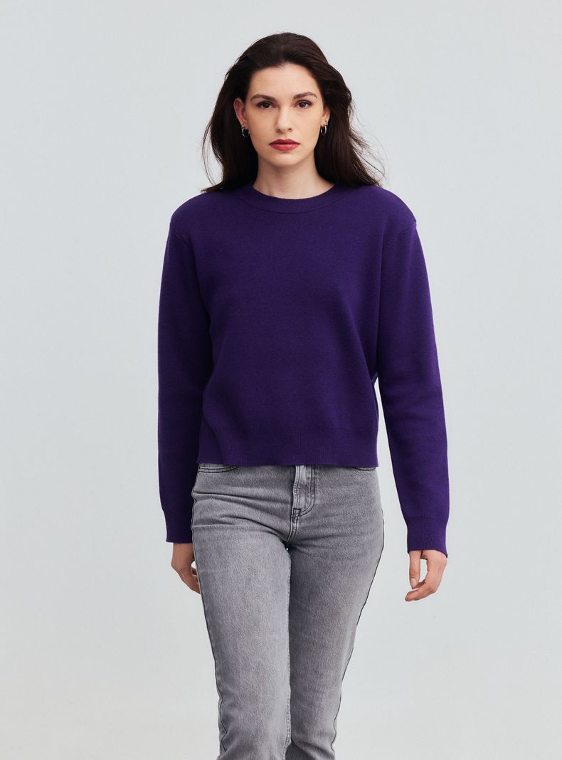 Sweater Cuello Redondo con Hombreras