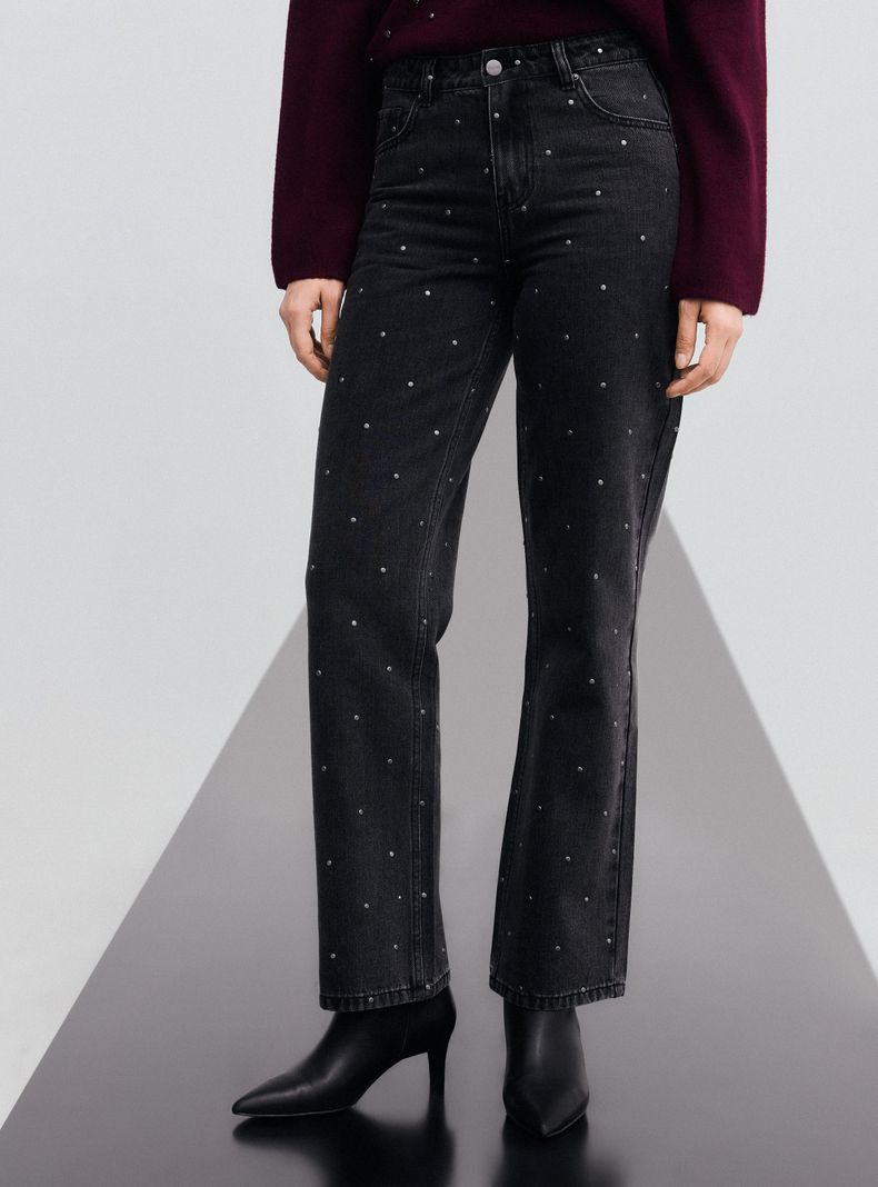 Jeans Barrel Lunares Bordados