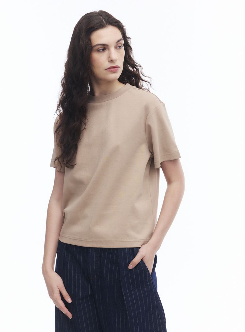 Polera Escote Redondo Interlock Manga Corta
