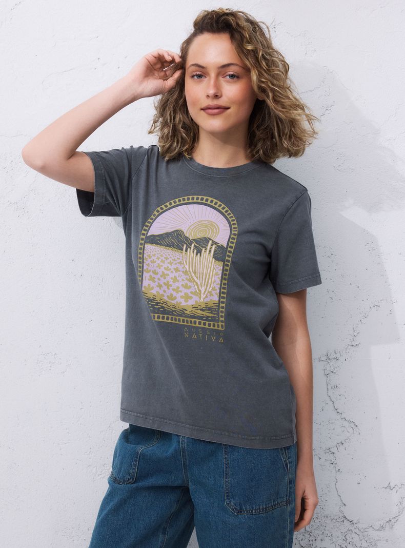 Polera Oversize con Estampado Delantero