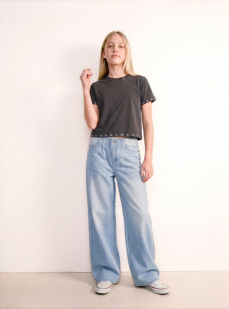 Jeans sin Pretina con Estrellas Desflecadas