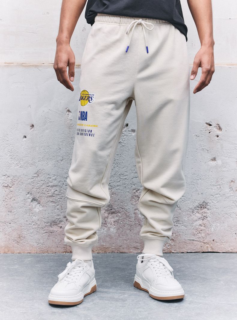 Pantalón Modelo Overtag