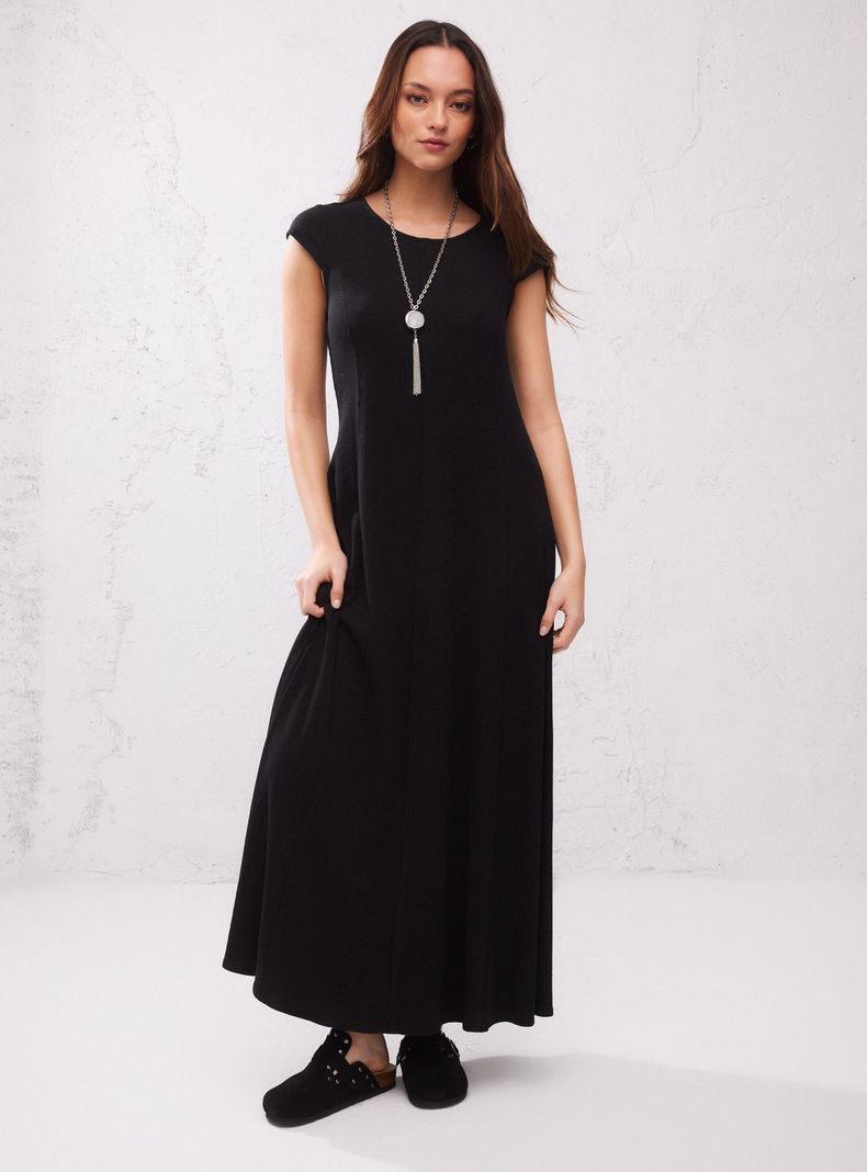 Vestido Cortes de Entalle