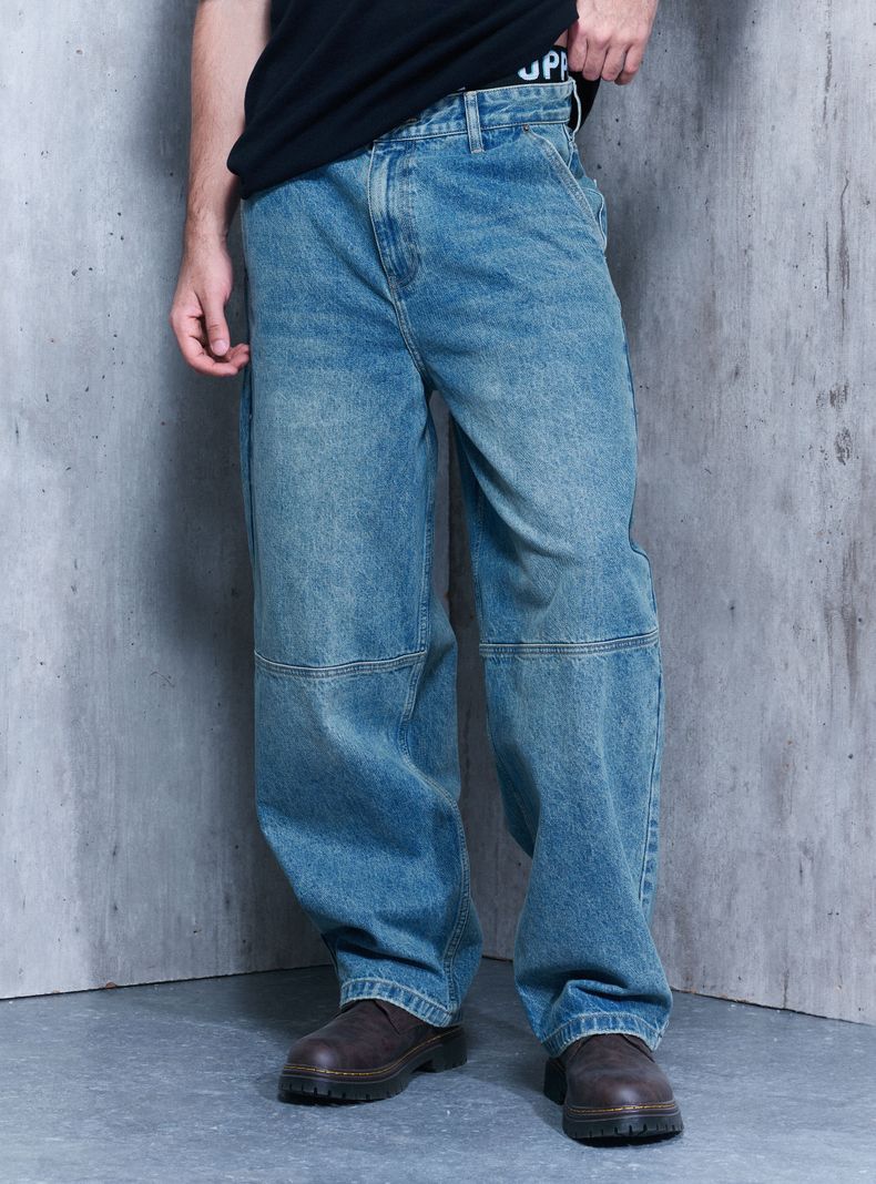 Jeans con Cortes Horizontales