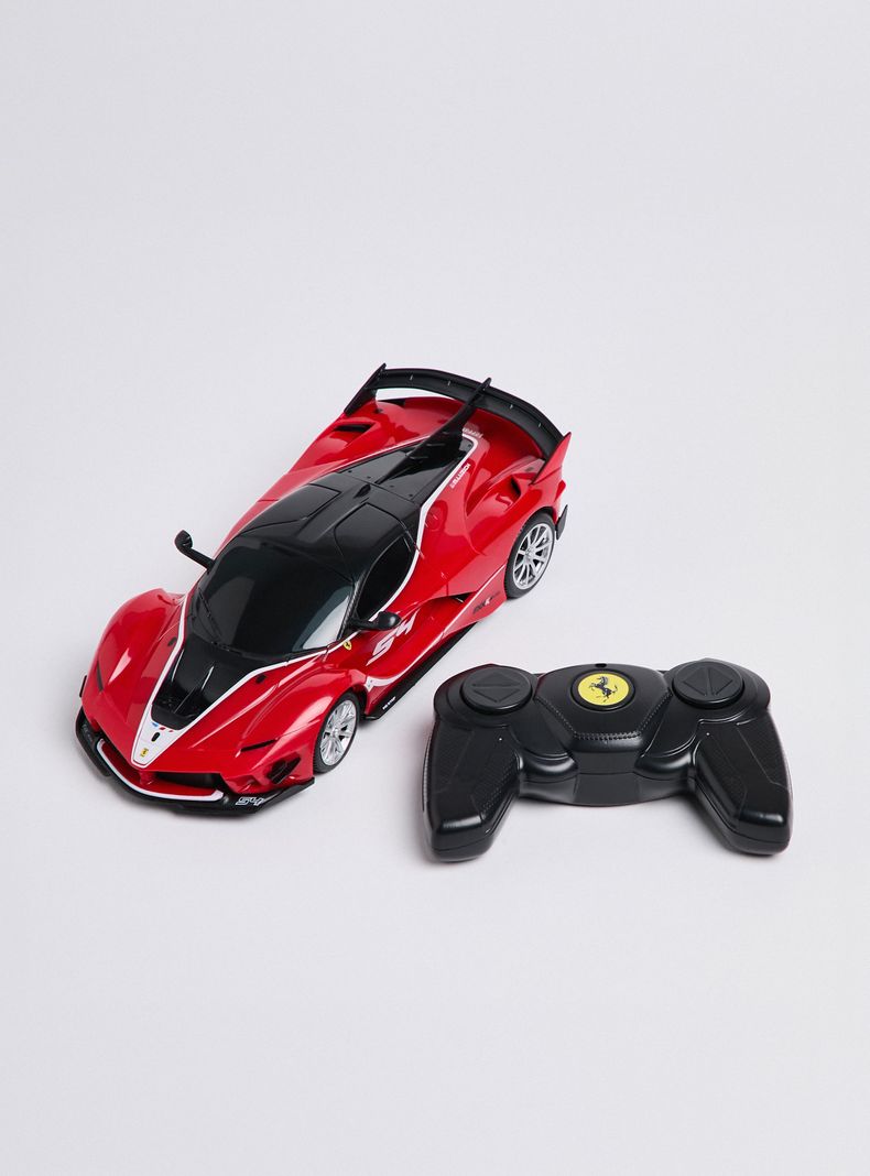 Auto a Control Remoto Ferrari FXX K Evo 1:24 Rojo