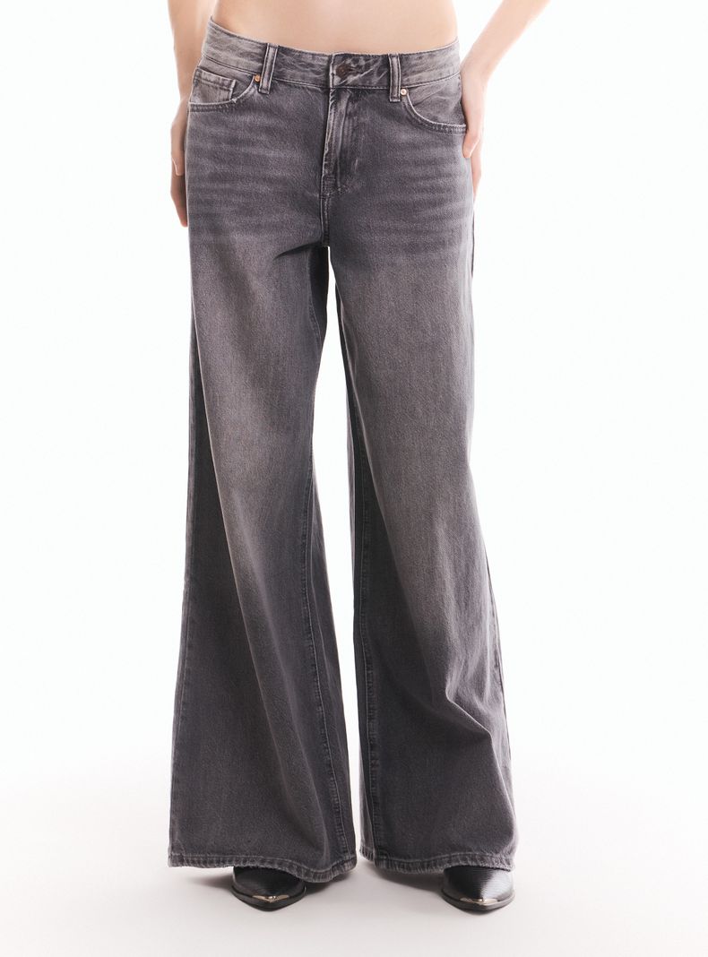 Jeans Extreme Wide Leg Tiro Bajo