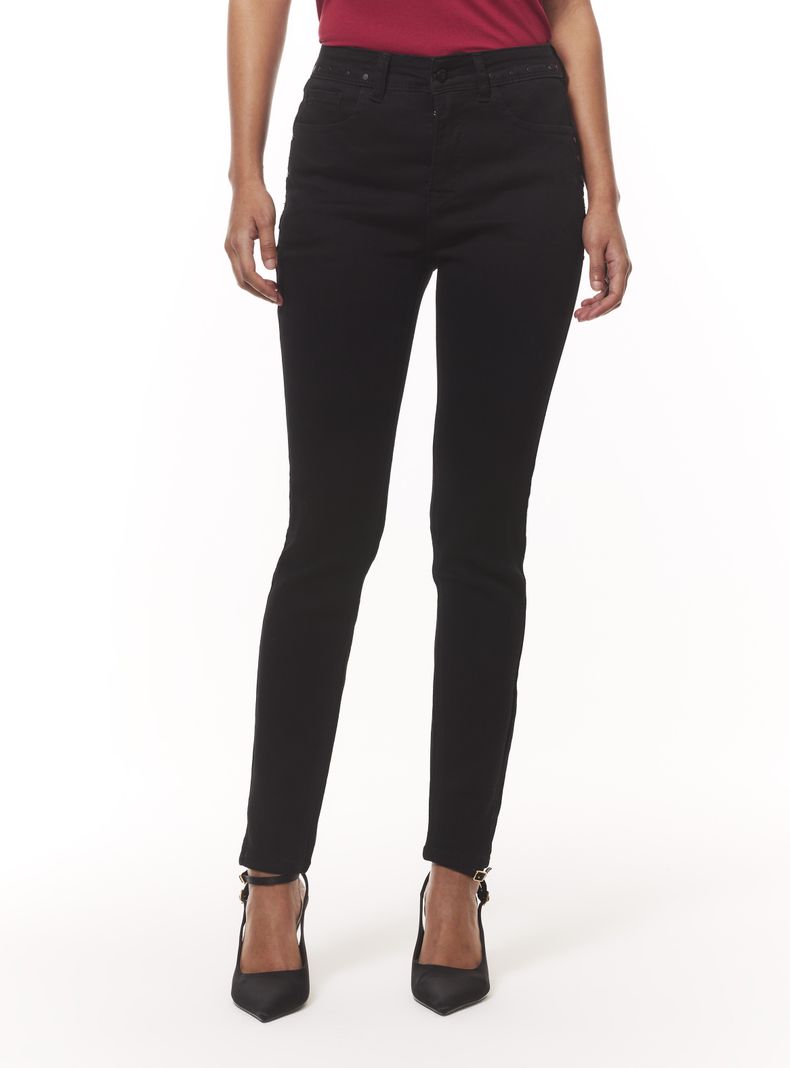 Jeans Skinny con Tachas en Pretina y Costado
