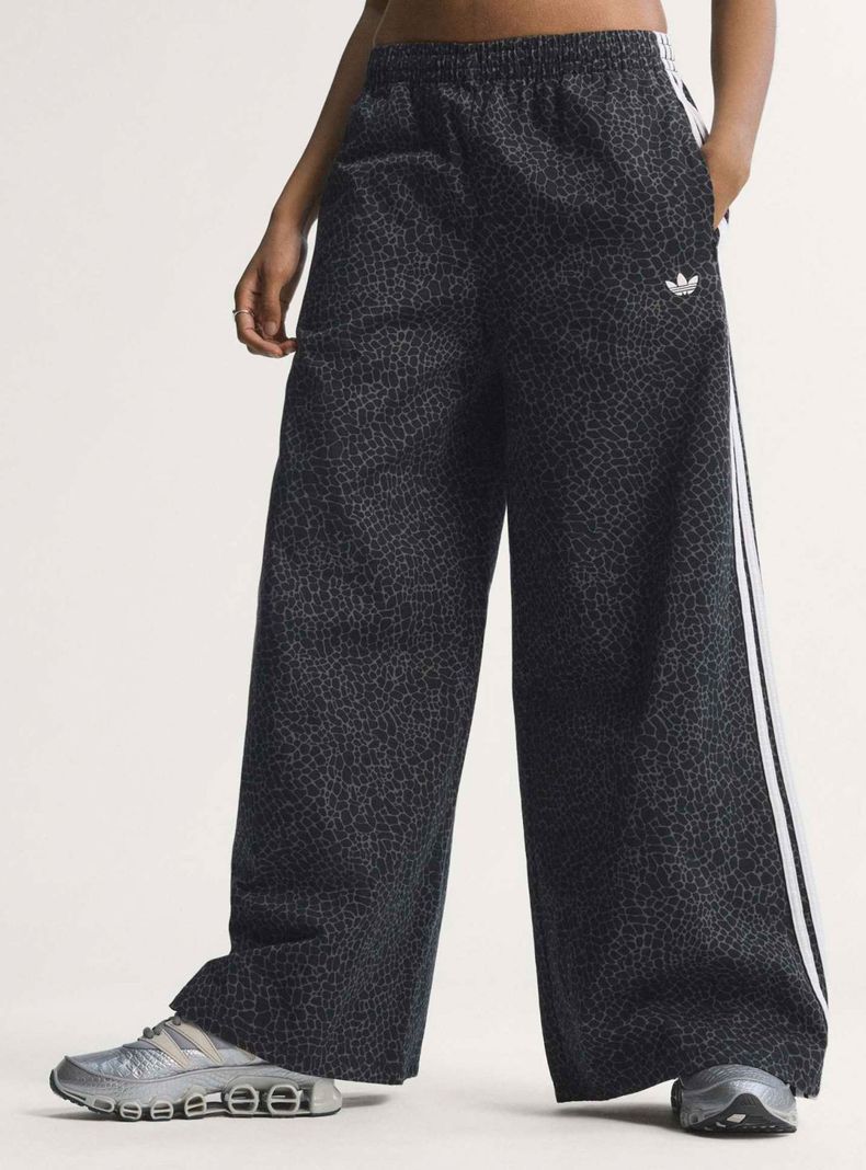 Pantalón Tejido Denim Aop Firebird Extragrande