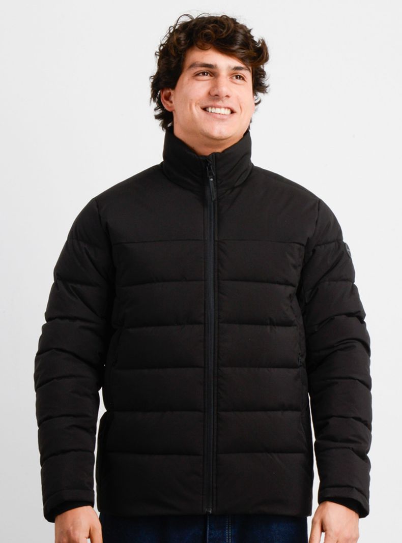 Chaqueta Regular Cuello Alto