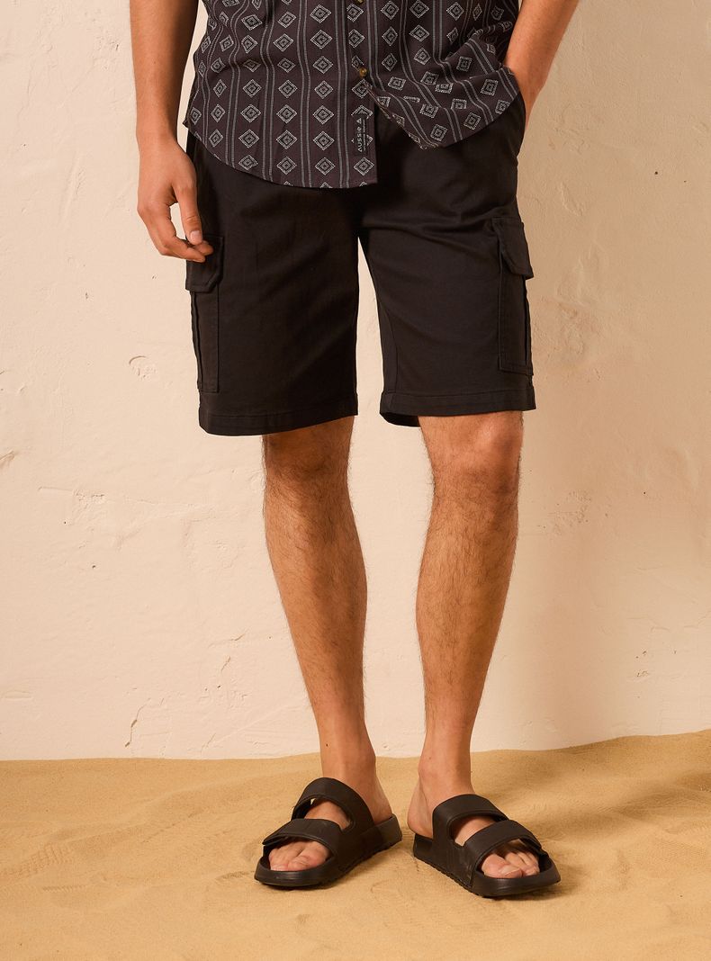 Short Estilo Cargo Tiro Medio