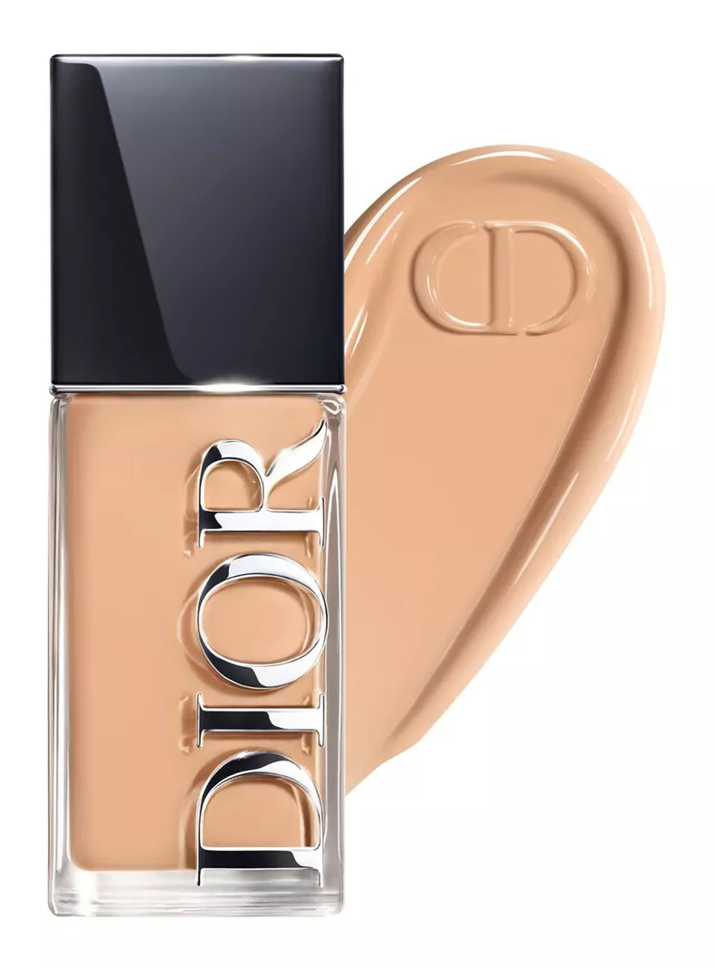 Base de Maquillaje Luminosa Dior Forever Skin Glow 3 Warm